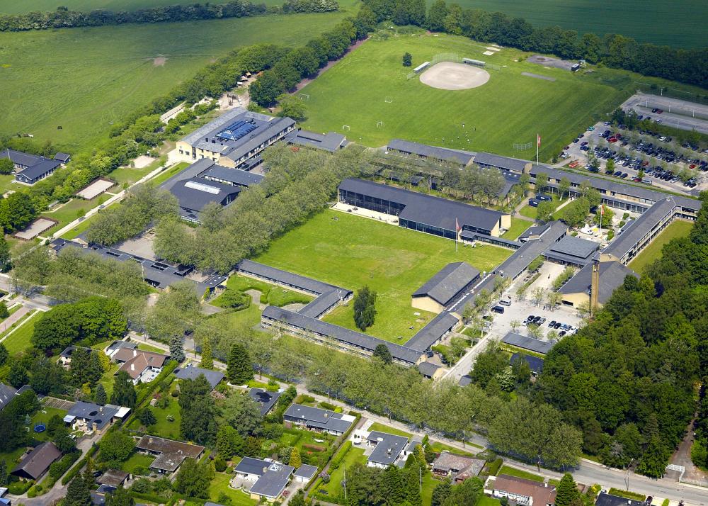 Luftfoto af Trongårdsskolen